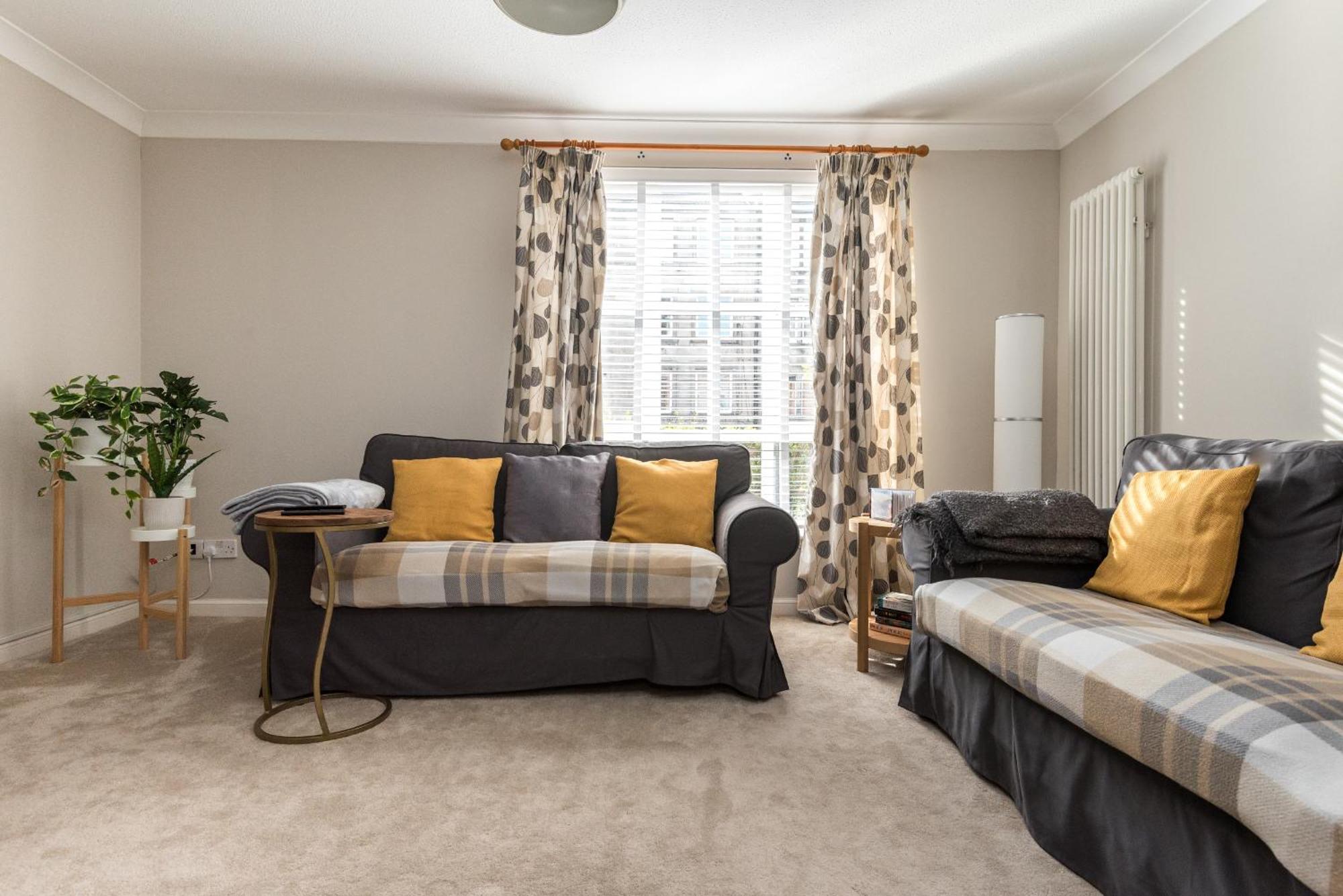 Roseburn Apartment, Edinburgh - 2 Bedrooms, Free Parking Екстериор снимка